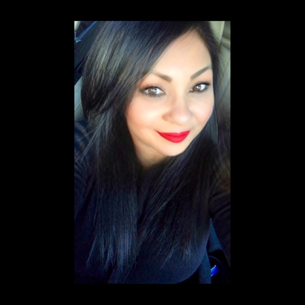 Meet your Posher, Sandra